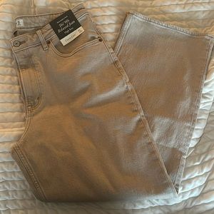 NWT Abercrombie high rise jeans